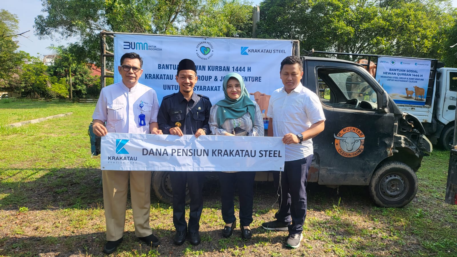 DPKS Menyerahkan Hewan Qurban Idul Adha 1444 H