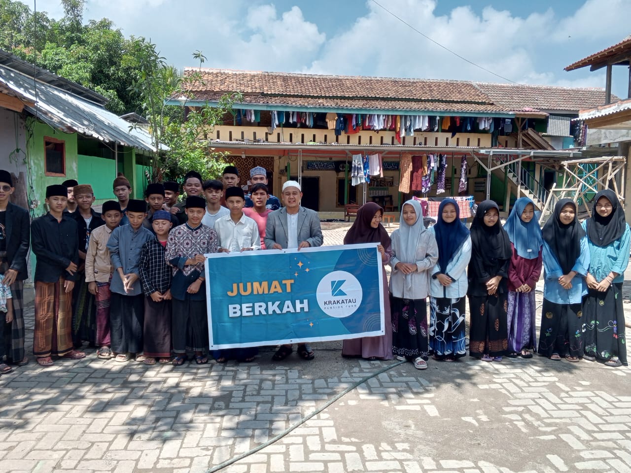 Jumat Berkah di Pondok Pesantren Nurul Ihsan
